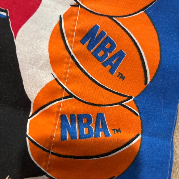 Vintage Basketball Teams Pillowcase - Picture 3 of 3